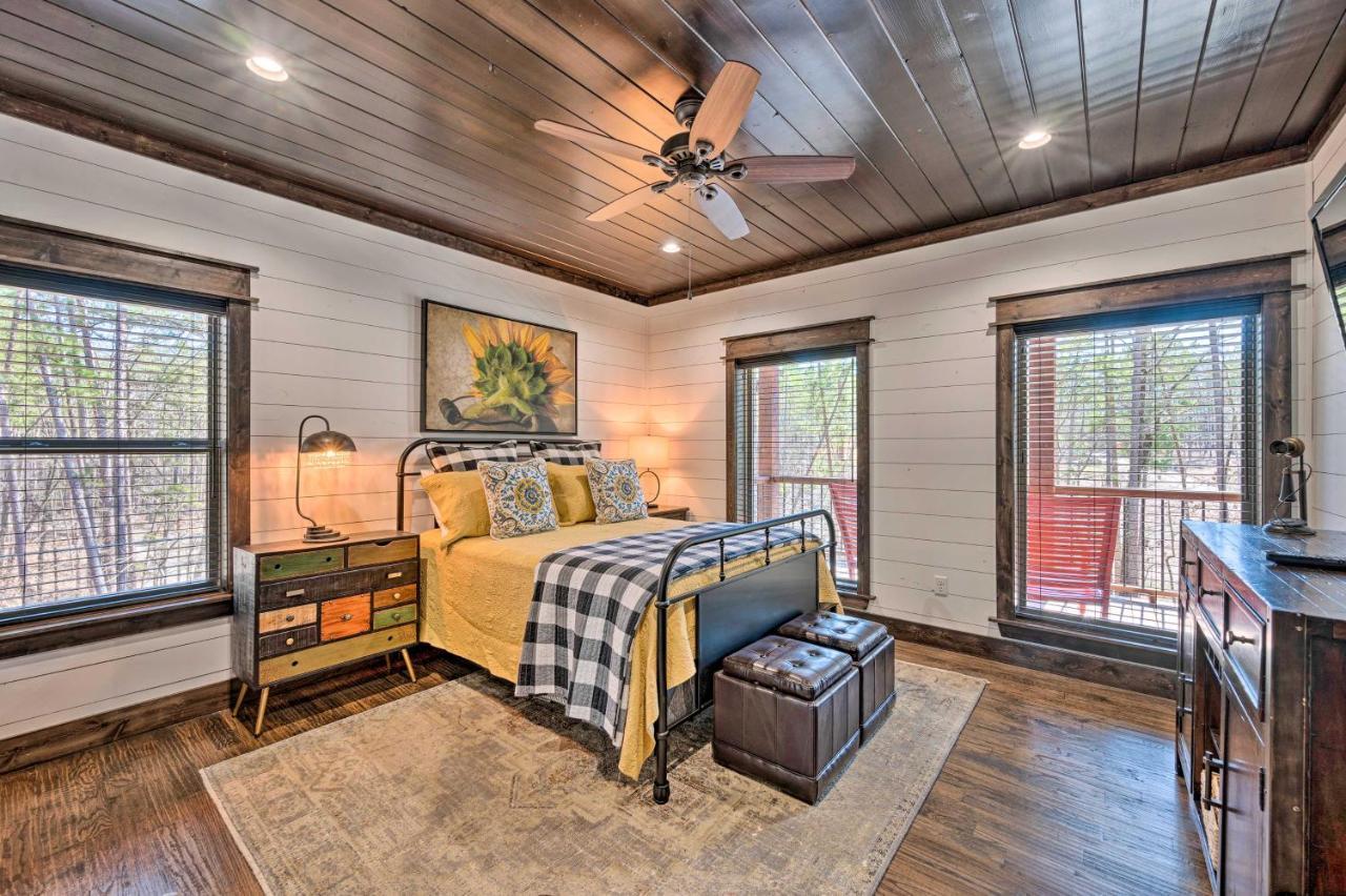 Luxury Cabin Getaway 1 Mi To Broken Bow Lake! מראה חיצוני תמונה